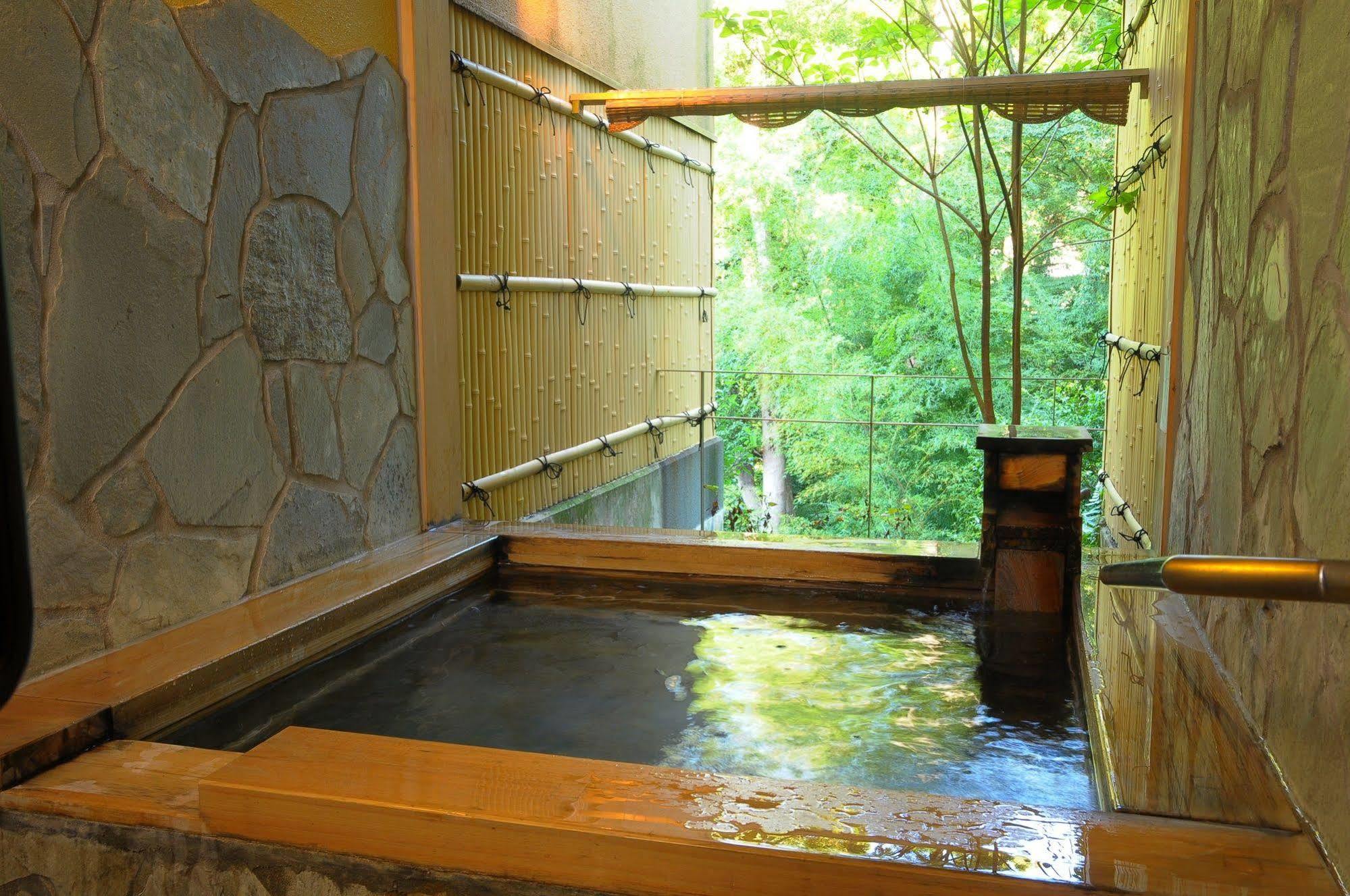 Atami Hotel Paipuno Kemuri Экстерьер фото